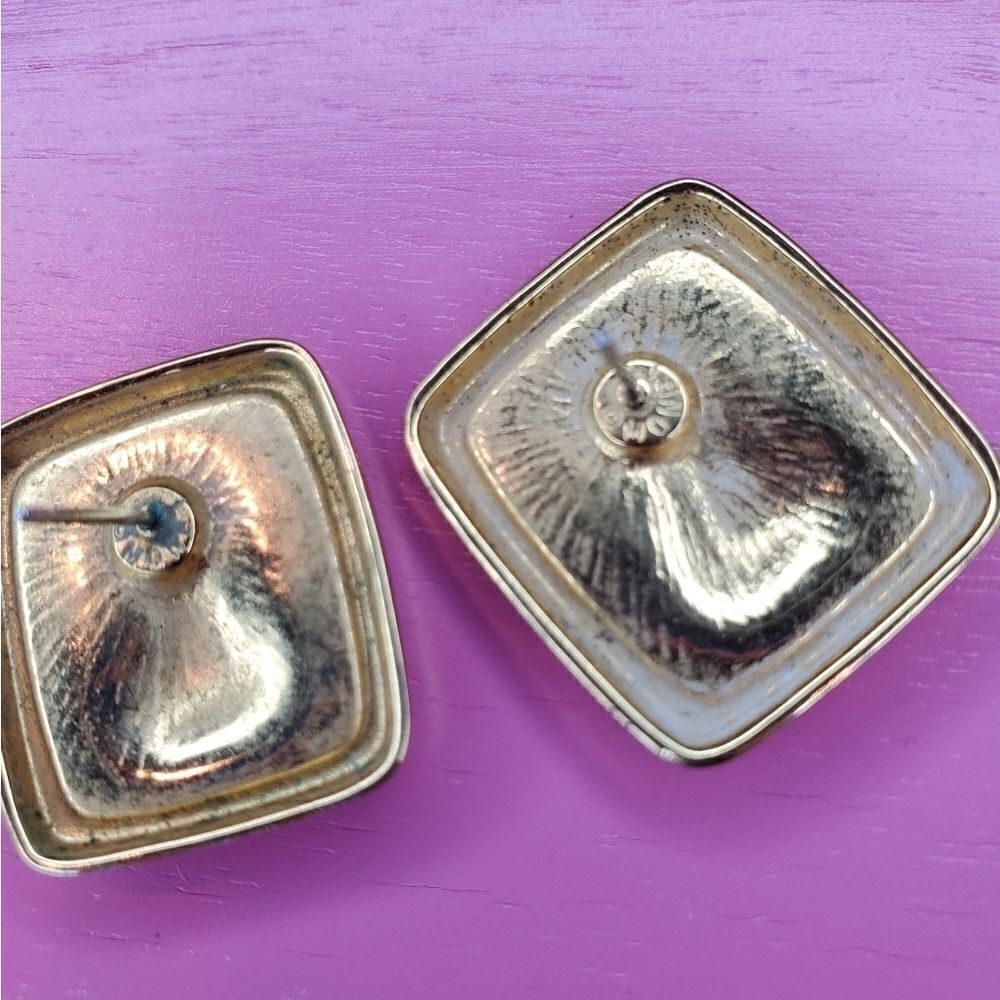 Beautiful vintage monet earrings and necklace set - Picture 5 of 8
